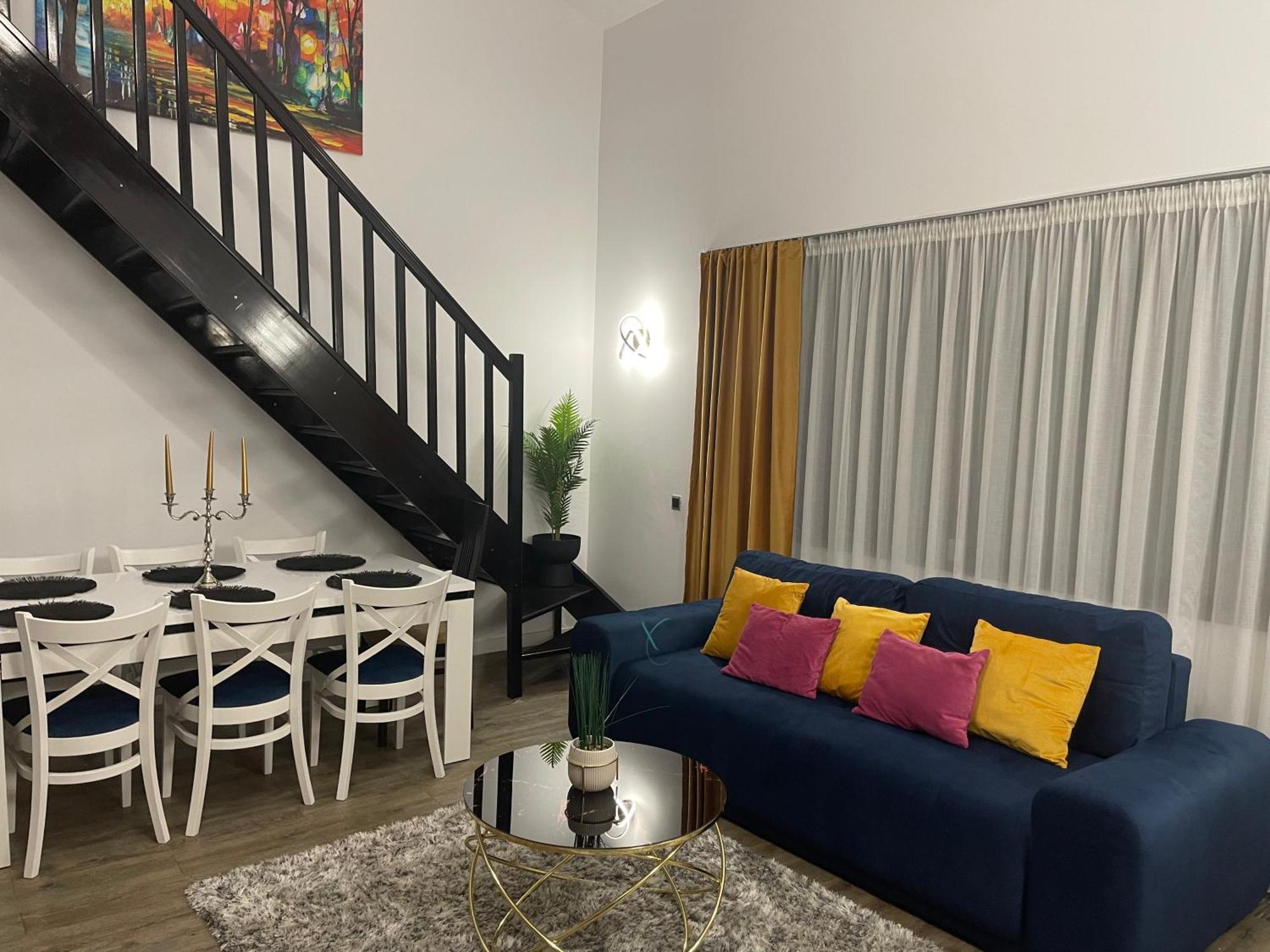 דירות פויאנה ברשוב Pentahouse Mountain Belle Vue מראה חיצוני תמונה