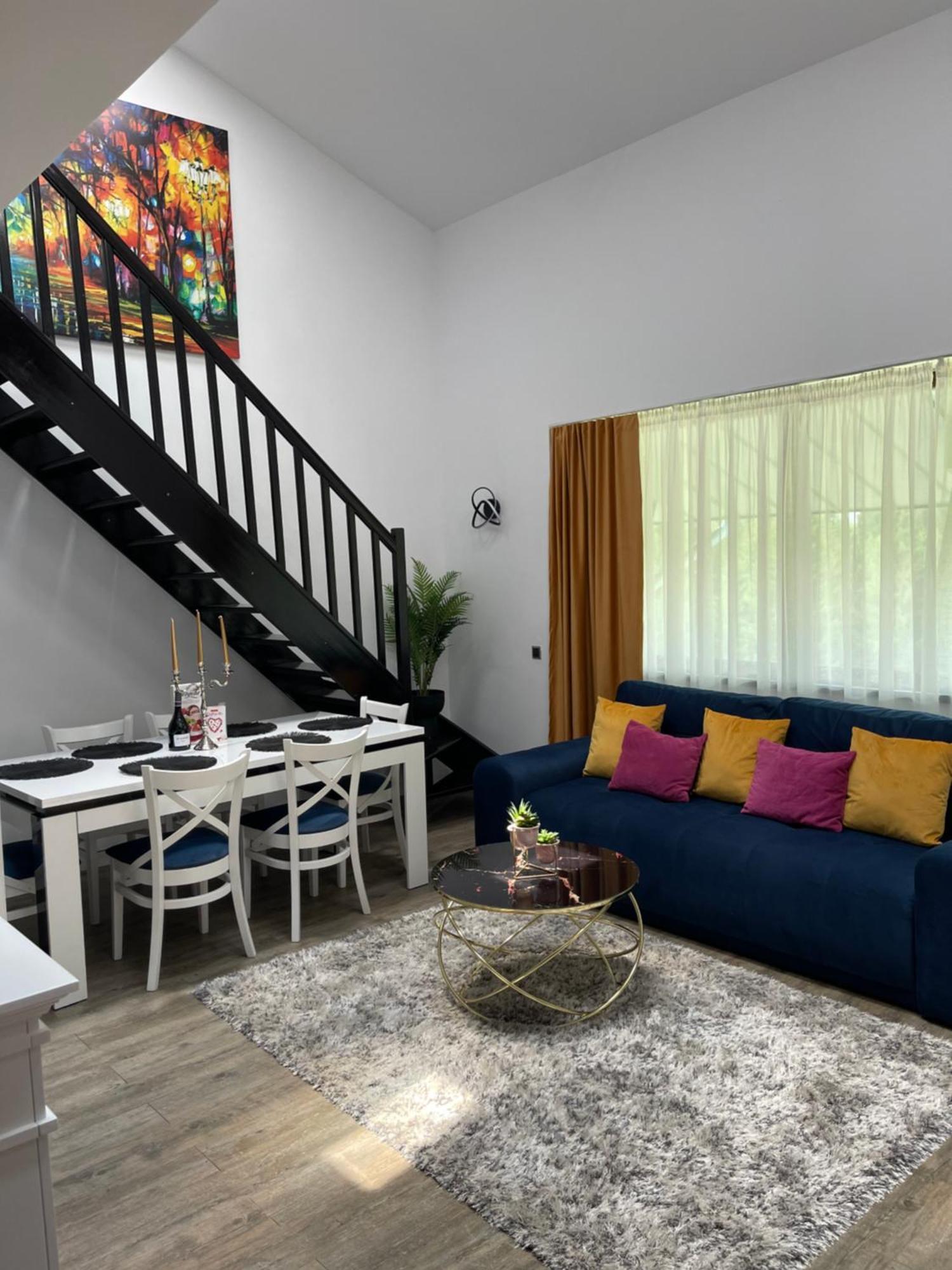 דירות פויאנה ברשוב Pentahouse Mountain Belle Vue מראה חיצוני תמונה